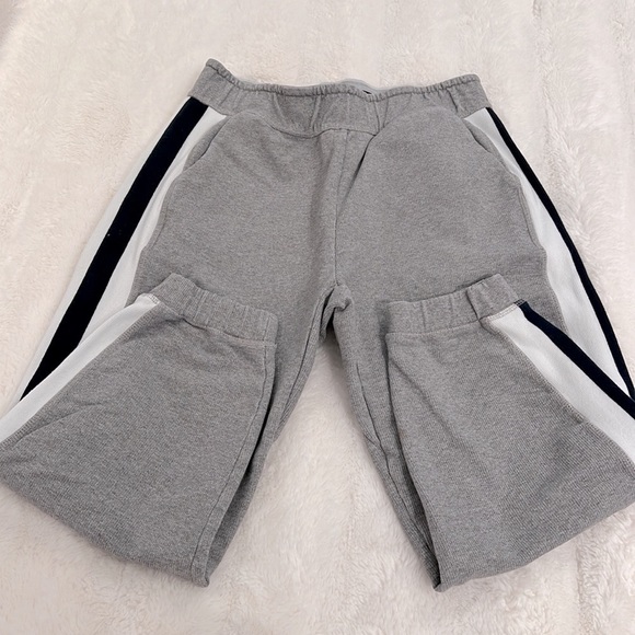 LNDR Cropped Sweatpants (4-6) - Picture 5 of 9